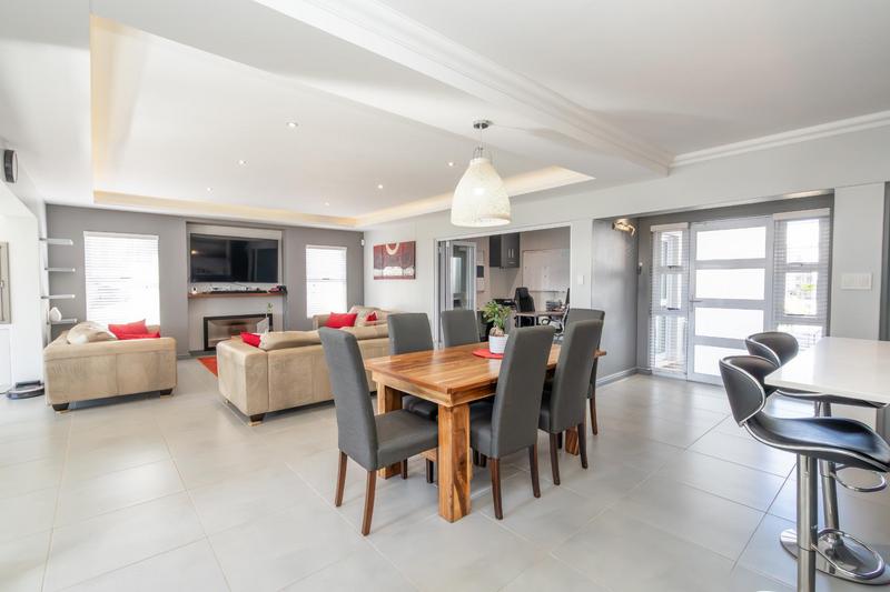 4 Bedroom Property for Sale in Laguna Sands Western Cape